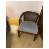 Chair & Pillows