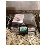 Toastmaster Family Size Waffle Baker