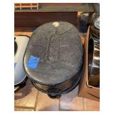 Oval Enamelware Roasting Pan with Lid