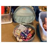 Samsonite Luggage Case with Assorted Dolls and Clothing