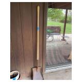 Tempered Steel Square Point Shovel with Wood Handle