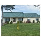 •COUNTRY REAL ESTATE:
•Ranch Style Home