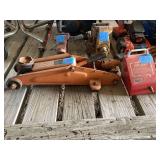 Automotive Floor Jack and Central Pneumatic Air-Vac Vacuum Pump