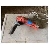 Makita Model M952 100mm Disc Grinder