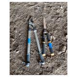 Set of Two Garden Pruning Tools