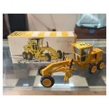 Caterpillar Model 12G Motorgrader Diecast Scale Model 1:50 with Original Box
