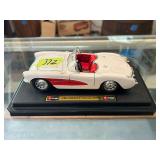 Bburago 1957 Chevrolet Corvette Diecast Model Car