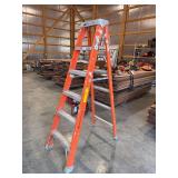 Louisville FS1506 6-Foot Fiberglass Step Ladder Type IA 300 lbs Capacity