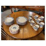 Meiwa Art Snowmen Serenade II Dinnerware Set Plates Bowls Mugs