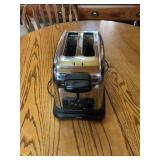 Hamilton Beach Chrome 2-Slice Toaster with Bagel Setting