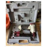 Pneumatic Staple Gun with Plastic Carrying Case