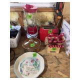 Kitchenware Assortment including Hamilton Beach Blender, Toaster, Knife Set, and Ceramic Dishware