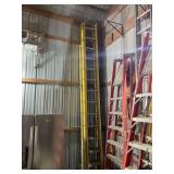 Green Bull Yellow Fiberglass Extension Ladder