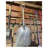 Large Aluminum Scoop Shovel with Wooden D-Grip Handle