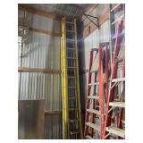 Green Bull Fiberglass Extension Ladder