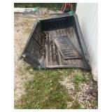 Black Plastic Truck Bed Liner with Tailgate Piece