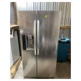 LG Side-by-Side Refrigerator Model LSXS26326S