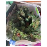 Artificial Pine Garland with Pinecones