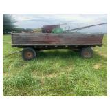 Wagon With Hydraulic Hoist 14’