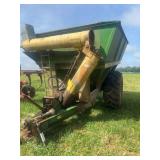 John Deere 1210A Auger Has been Modified to haul more.