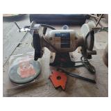 Wilton 8 Inch Bench Grinder Model 17205 with Accessories