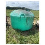 1200 Gallon Poly Tank last time used Water in it