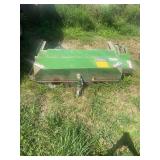 Shredder John Deere 535 Round Bailer