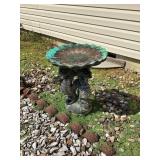 Seahorse Pedestal Birdbath with Scallop Shell Basin