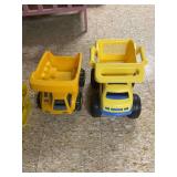Tonka and Little Tikes Plastic Dump Trucks Lot