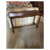 Wooden Sofa Table with Turned Legs and Scalloped Apron