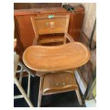 Wooden High Chair with Teddy Bear Graphic and Removable Tray