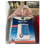 Vicks Warm Mist Humidifier and Pink Faux Fur Throw Blanket Lot