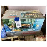 Sunbeam Electric Tabletop Grill Model 1120 in Original Box