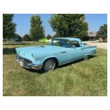 1957 Ford Thunderbird