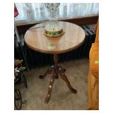 Round Wooden Pedestal Accent Table
