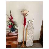 Wooden Coat Tree with Integrated Hooks