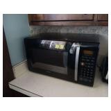 Countertop Microwave Oven with Digital Touch Panel