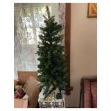 Artificial Pre-Lit Tabletop Christmas Tree
