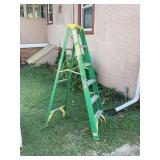 Werner Green Fiberglass Step Ladder