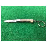 Pocket Knife with Key Ring and Handle Scales