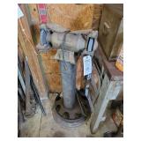 Sioux Tools Inc. Floor Standing Bench Grinder with Pedestal Base