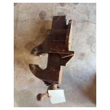 The Chas. Parker Co. Meriden CT USA Heavy Duty Bench Vise