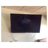 Insignia NS-L46X-10A LCD Television with Wall Mount