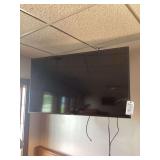 Samsung 50 Inch Flat Screen Television with Wall Mount