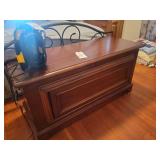 Wooden Cedar Storage Chest with Hinged Lid