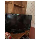 Insignia NS-32L120A13 32-Inch LCD TV
