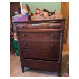 Thomasville Character Furniture Company Wooden Five-Drawer Chest of Drawers
