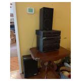 Magnavox Component Stereo System with Speakers