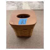 Longaberger Woven Wooden Tissue Box Holder with Wooden Lid