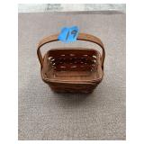 Longaberger Christmas Collection 1987 Edition Mistletoe Basket